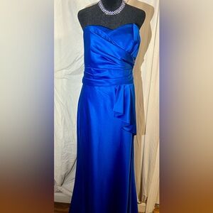 NWT David’s Bridal formal dress. Size 12